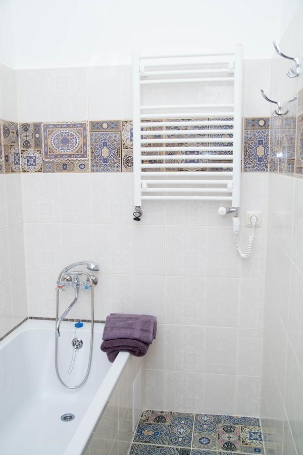 Luxury Lviv Apartment מראה חיצוני תמונה